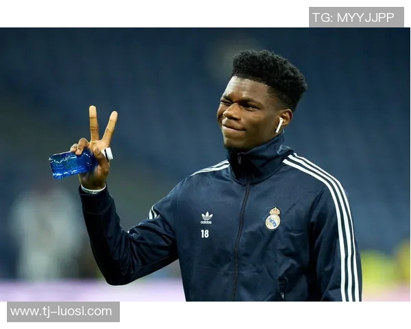 楚阿梅尼：从年轻天才到足坛新星的成长之路与未来展望