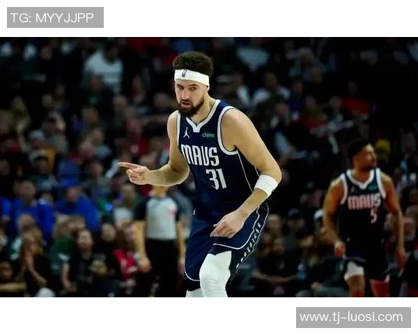 独行侠与奇才的激烈对决谁能在赛场上笑到最后