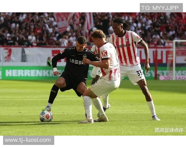 斯图加特客场战平，德甲排名微跌，保持稳定态势
