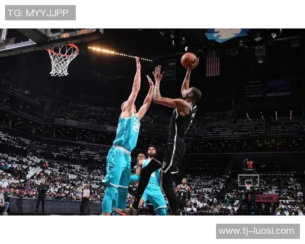 篮网主场惨败老鹰,两连败阴影笼罩 篮网主场惨败老鹰,两连败阴影笼罩