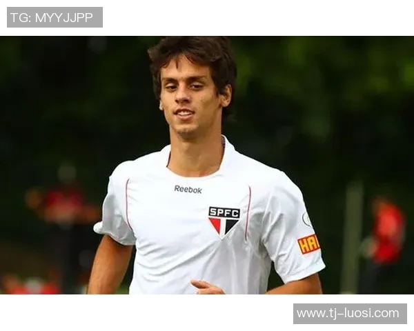 塞维利亚队主帅圣保罗确认将离队，引发球迷猜测