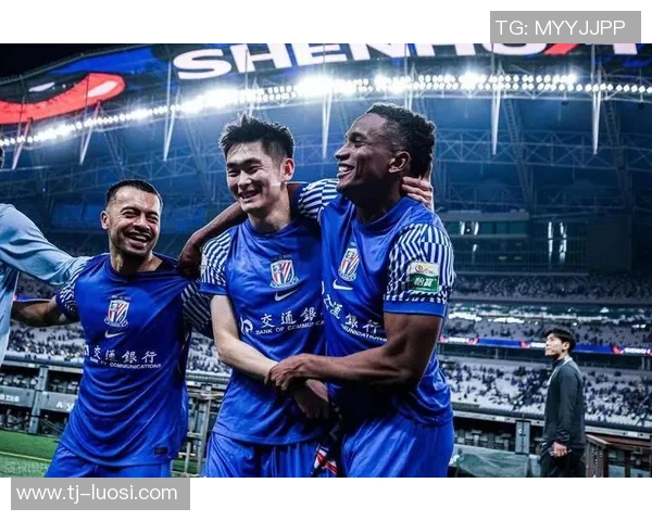 斯卢茨基透露路易斯手术恢复需六周李可吴曦已恢复正常训练状态 斯卢茨基透露路易斯手术恢复需六周李可吴曦已恢复正常训练状态