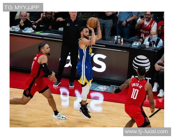 勇士与火箭激战四月二十九季后赛精彩对决回顾与分析 勇士与火箭激战四月二十九季后赛精彩对决回顾与分析