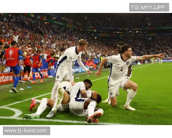 特里罗齐尔带领球队逆转胜利展现领袖风范与超强竞技状态