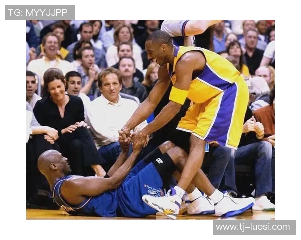 科比的经典瞬间回顾与他的传奇篮球生涯的深刻影响